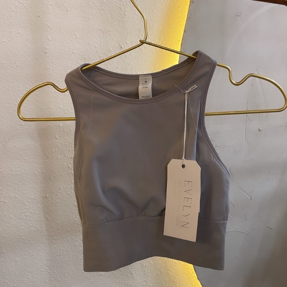 Lululemon top